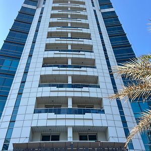 Marina Grand Metro Suites